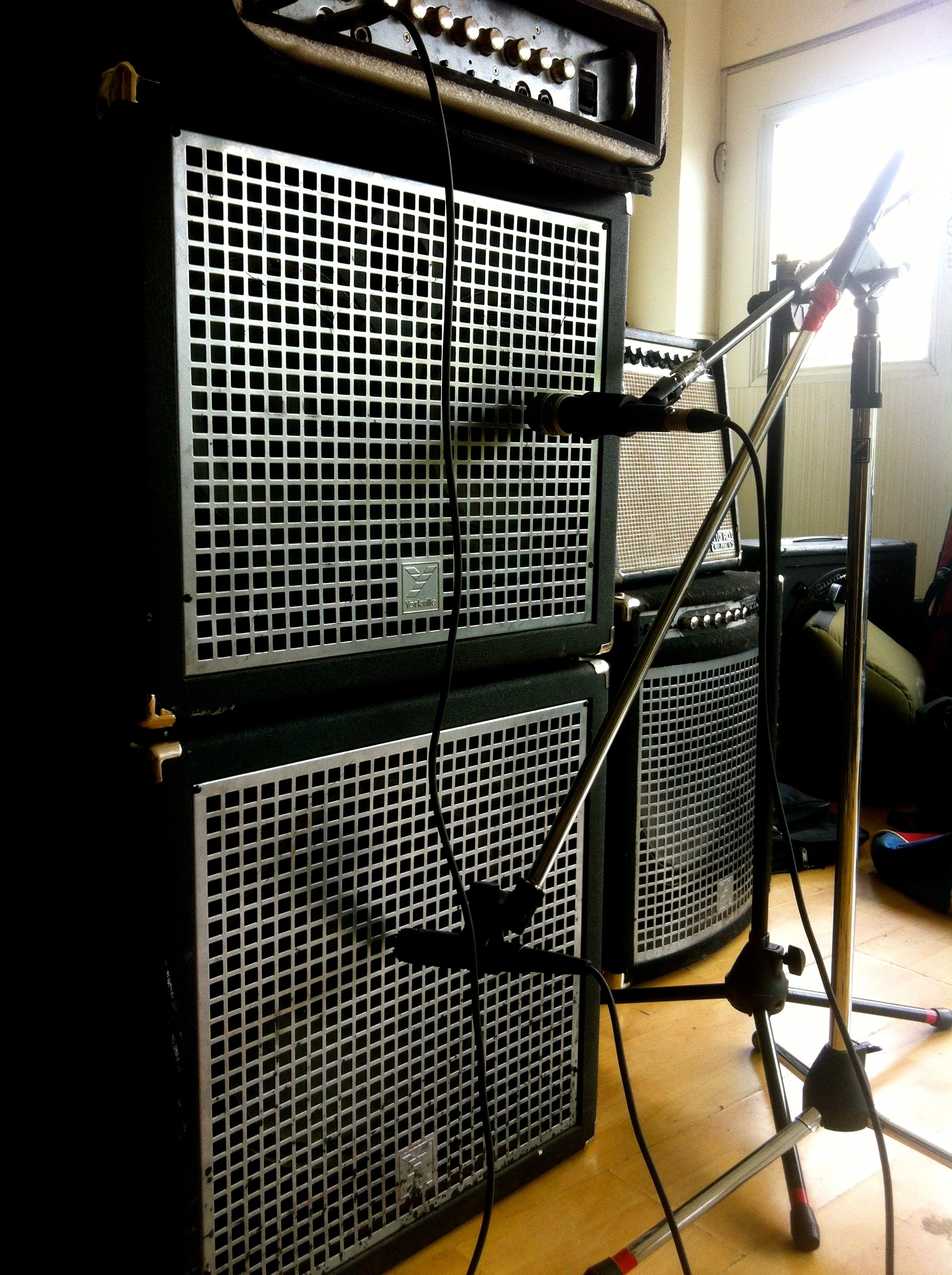 Debt Bass Rig